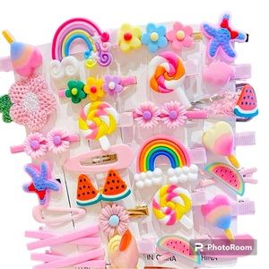 28 pieces cure clips for kids $0.99 cents each